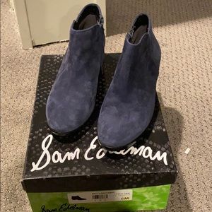 Sam edelman petty Inky navy bootie size 6M